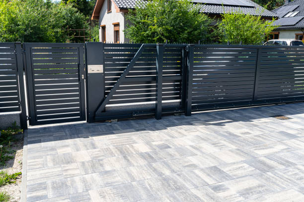 Best Professional Driveway Pavers  in Catlin, IL